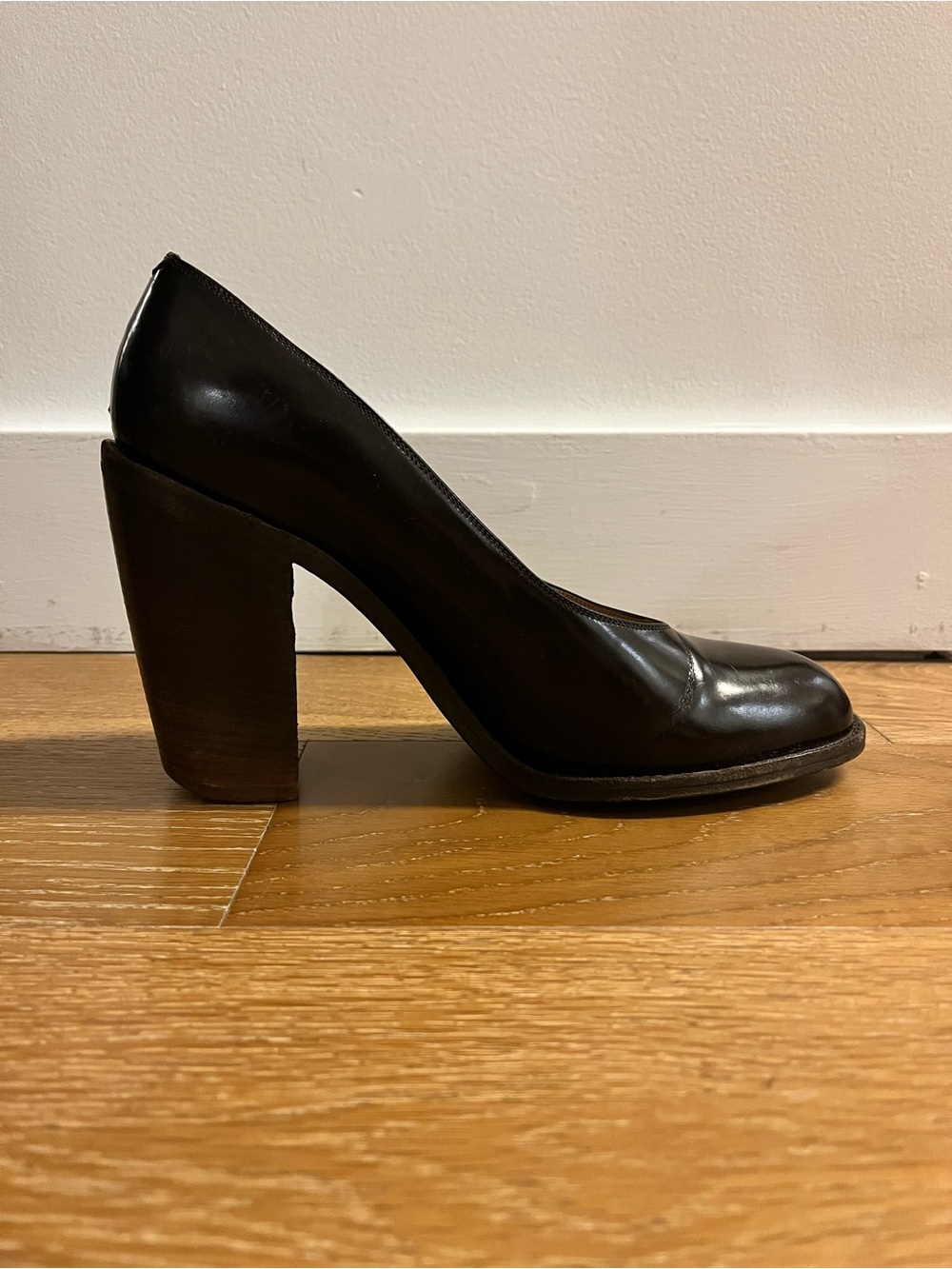 Dries Van Noten Brown Leather Block Heel Pump gently worn